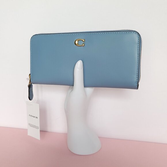 COACH Slim Accordion Smooth Leather Wallet with Back Slip Pocket- Blue Bell ⭐ - Picture 3 of 16